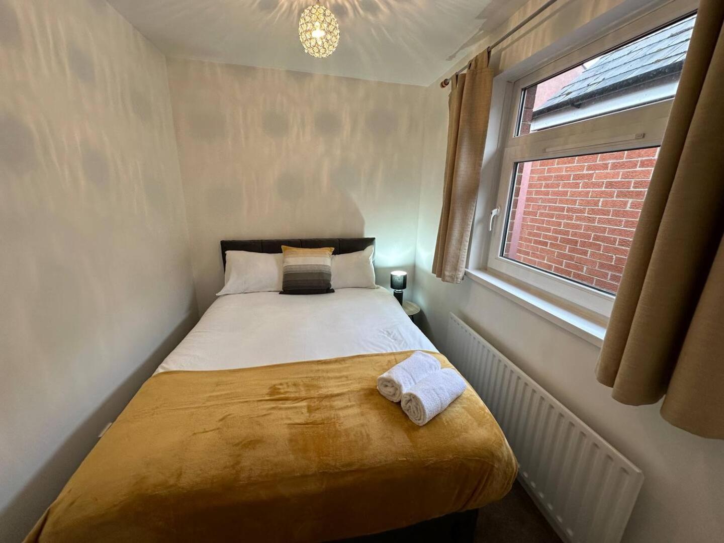 Vila 2Br Stylish Ormeau Road House Belfast Exteriér fotografie